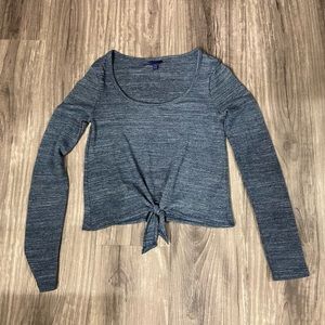 🎉8/$12🎉 Great for fall!! Aeropostale blue front tie long sleeve shirt